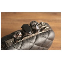 Bolsos de manoBolso vintage de anillo de cráneo de lujo - bolsa de embrague con cadena