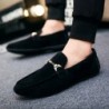 ZapatosZapatos sin cordones de cuero de moda - mocasines antideslizantes - con decoración de metal