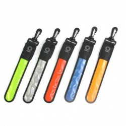 llaveroReflective strap - safety keychain with LED - for cycling / running / night walking