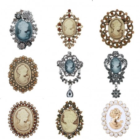 Vintage brooch - crystal cameoBrooches