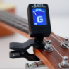 GuitarrasUniversal guitar tuner - digital clip - rotatable - built-in battery