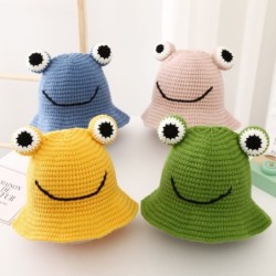 Gorras y sombrerosWarm knitted hat - bucket style - with toad's eyes