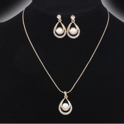 Conjuntos de joyasValentines day gift - gold plated pendant with pearl water drop - necklace with earrings