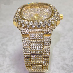 Luxurious Quartz crystal watch - waterproofWatches