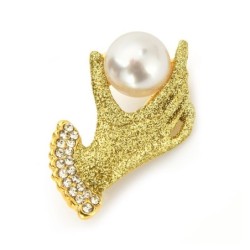 Crystal hand with a pearl - elegant broochBrooches