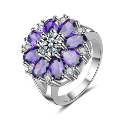 AnillosElegante anillo de plata - flor de cristal